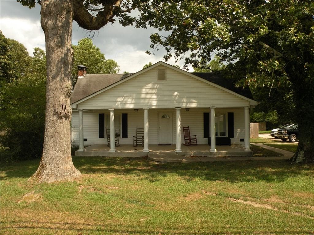 3610 Dahlonega Highway, Cumming, GA 30028 — most recent listing photo