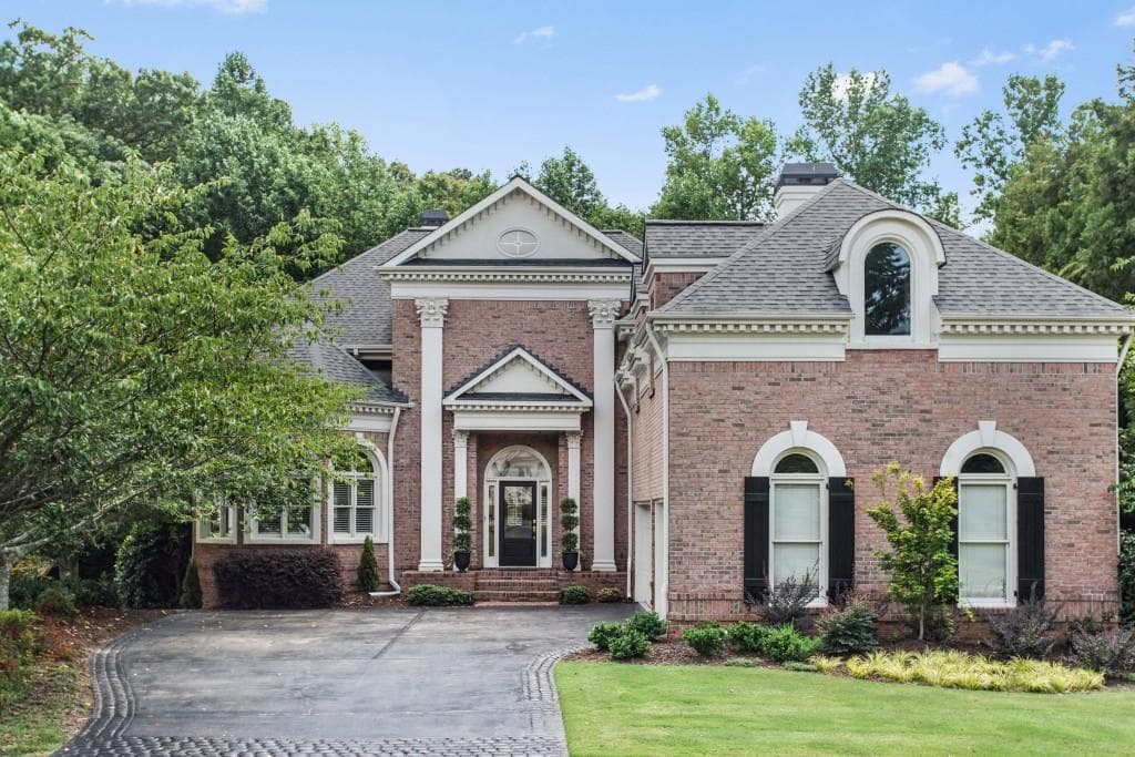 5 bedroom, 4,385 sq ft single family residence sold at 7095 Greatwood Trail, Alpharetta, GA 30005