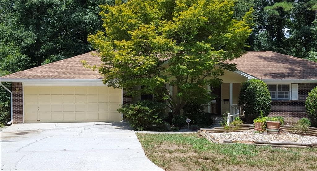 2761 Brackenwood Drive, Snellville, GA 30039 — most recent listing photo