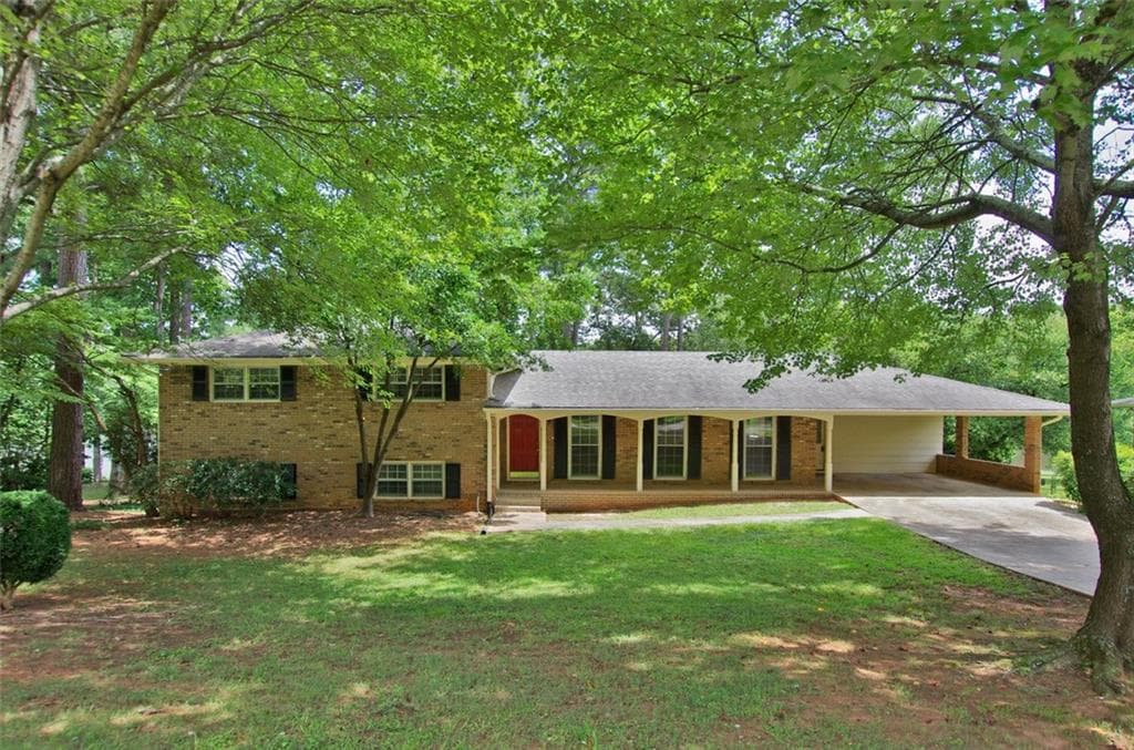4367 Beachview Drive, Smyrna, GA 30082 — most recent listing photo