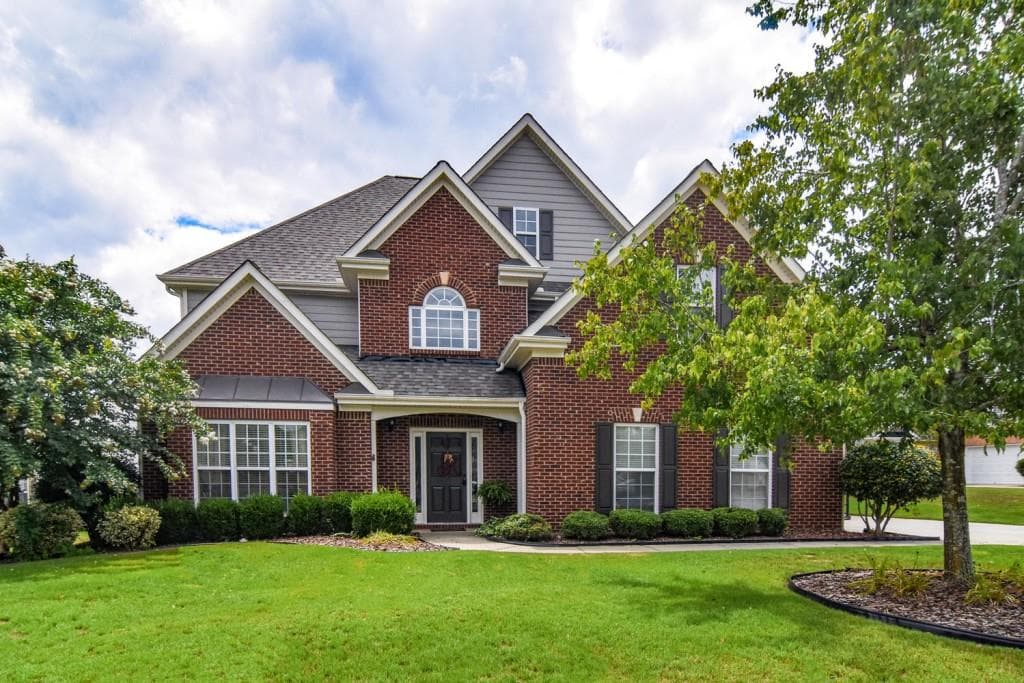 5 bedroom, 2,568 sq ft single family residence sold at 2031 Fernleaf Court, Lawrenceville, GA 30043