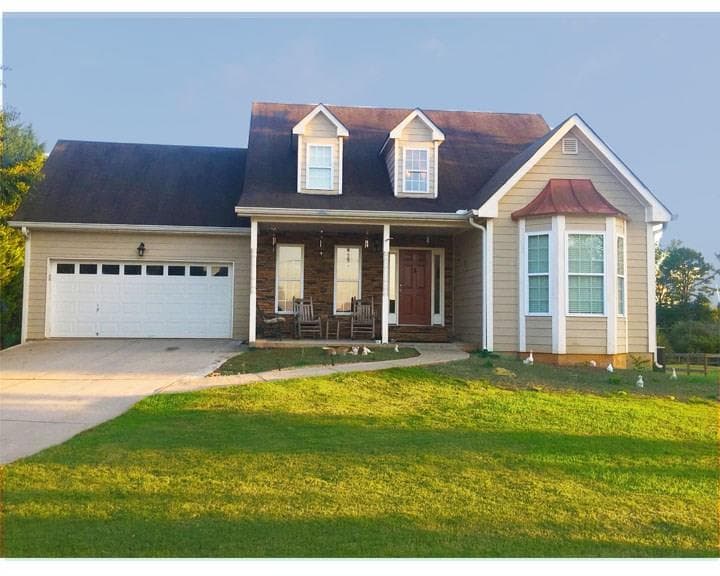 5 bedroom, 3,154 sq ft single family residence sold at 7250 Bannister Road, Cumming, GA 30028