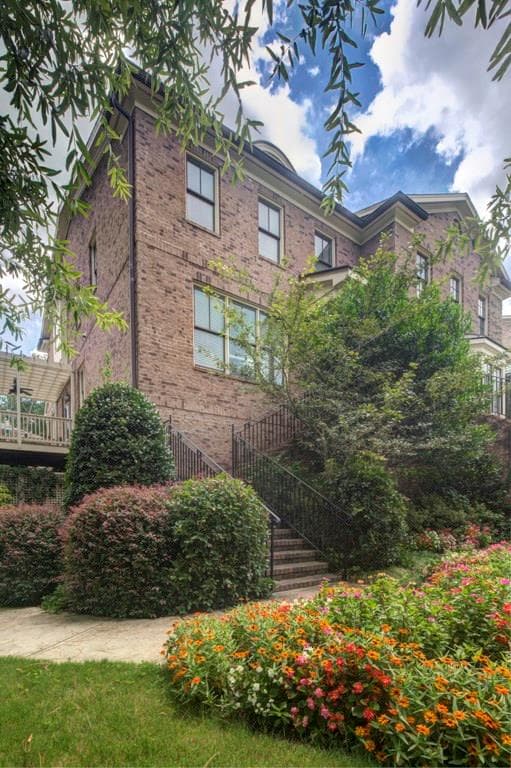 4 bedroom townhouse sold at 627 Timm Valley Road 627, Atlanta, GA 30305