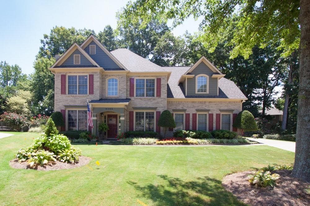 4 bedroom, 2,749 sq ft single family residence sold at 4388 Sandy Branch Drive, Buford, GA 30519