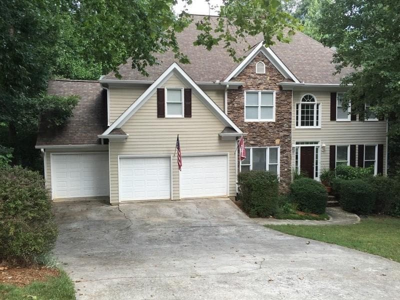 305 Blue Ridge Trace, Woodstock, GA 30189 — most recent listing photo