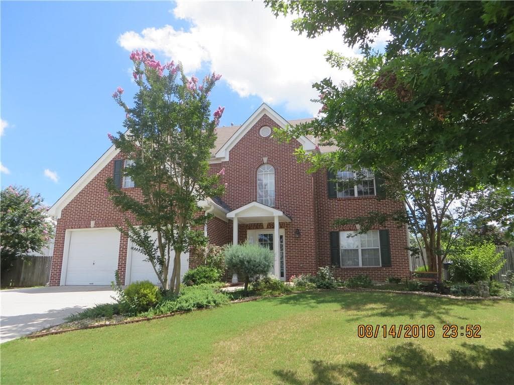 3 bedroom, 2,154 sq ft single family residence sold at 1613 Amhearst Oaks Court, Lawrenceville, GA 30043