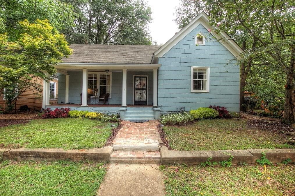3 bedroom, 1,544 sq ft single family residence sold at 1075 Longley Avenue, Atlanta, GA 30318
