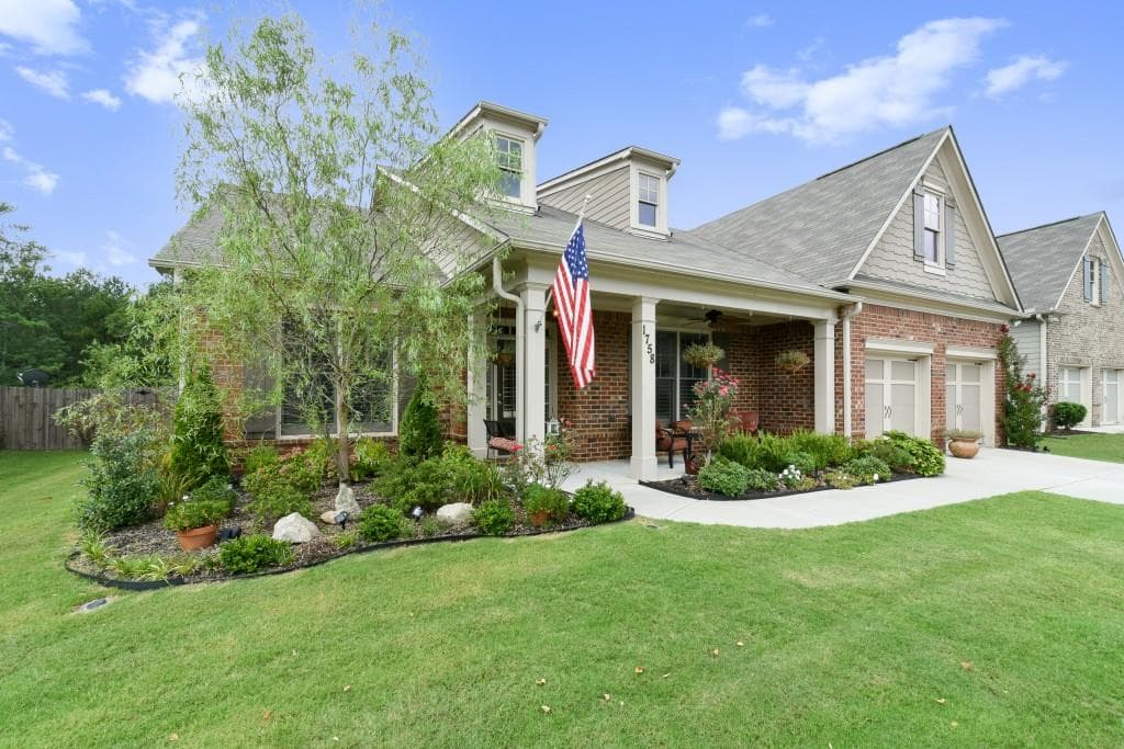 3 bedroom, 2,537 sq ft single family residence sold at 1758 Dowell Farm Trail, Marietta, GA 30064