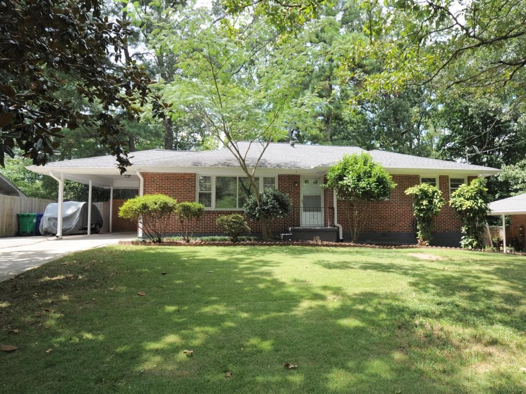 3 bedroom, 1,677 sq ft single family residence sold at 1230 Willivee Drive, Decatur, GA 30033