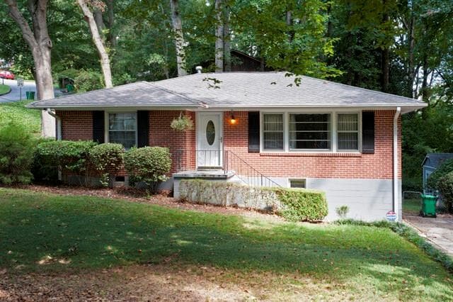 4 bedroom, 1,573 sq ft single family residence sold at 2348 Desmond Drive, Decatur, GA 30033
