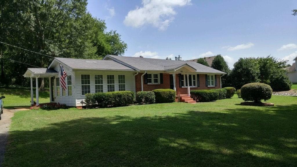 3 bedroom, 1,500 sq ft single family residence sold at 683 Moon Road, Lawrenceville, GA 30046