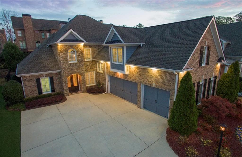 5 bedroom, 4,314 sq ft single family residence sold at 3024 Haynes Cove, Alpharetta, GA 30022