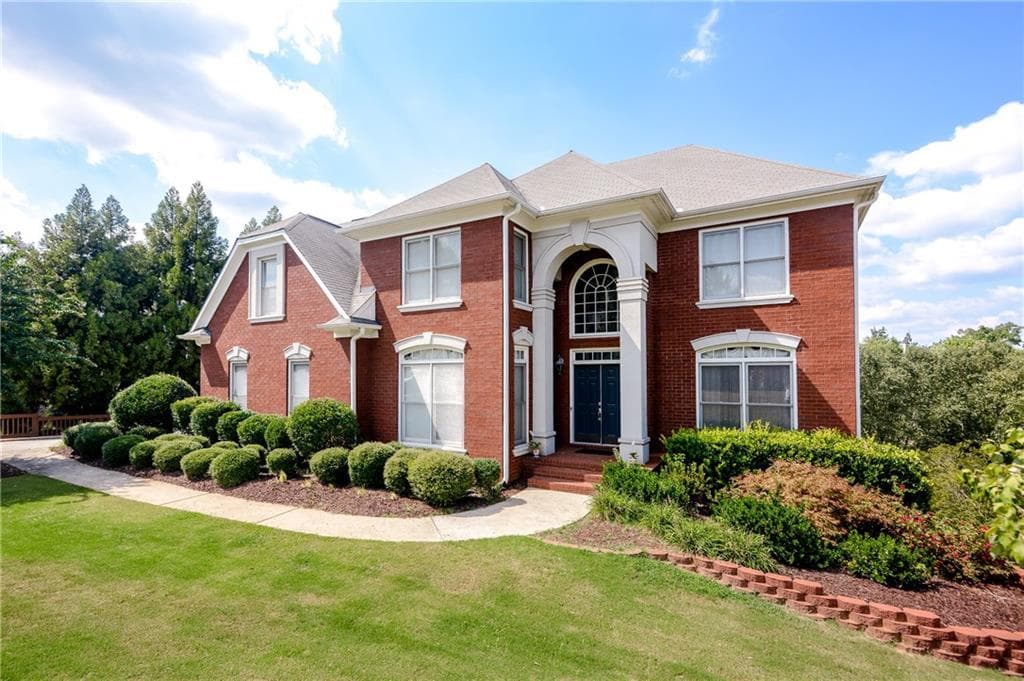 4 bedroom, 3,539 sq ft single family residence sold at 710 Parkleigh Court, Atlanta, GA 30331