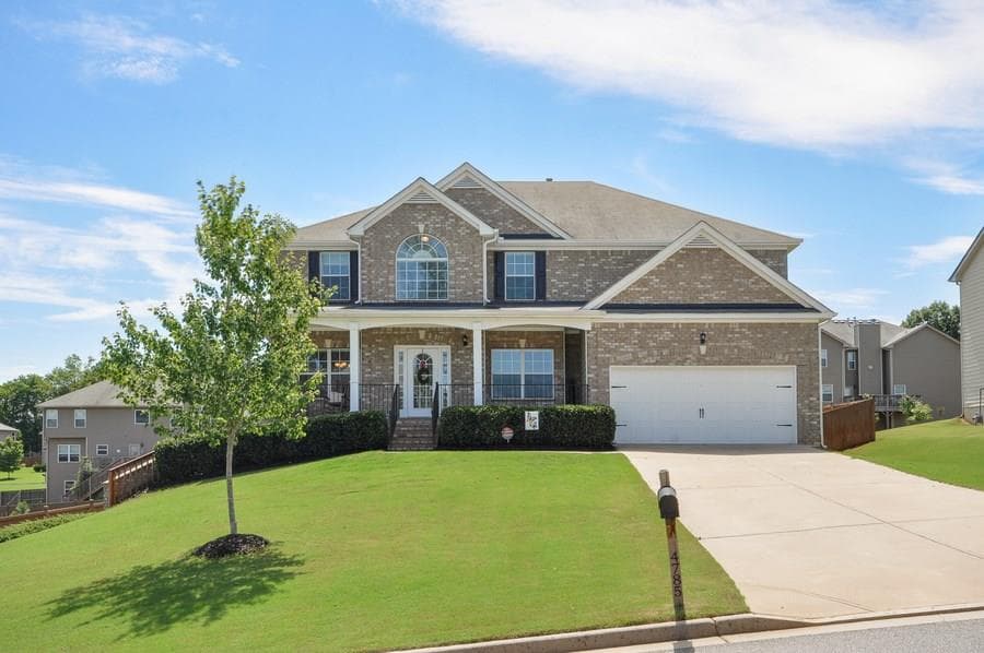5 bedroom, 3,474 sq ft single family residence sold at 4785 Prather Farm Circle, Cumming, GA 30040