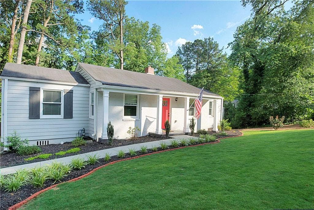 3 bedroom, 1,350 sq ft single family residence sold at 1815 Hickory Road, Atlanta, GA 30341