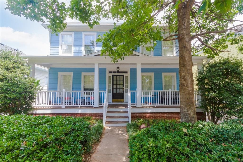 3 bedroom single family residence sold at 2101 Wood Trail, Atlanta, GA 30318