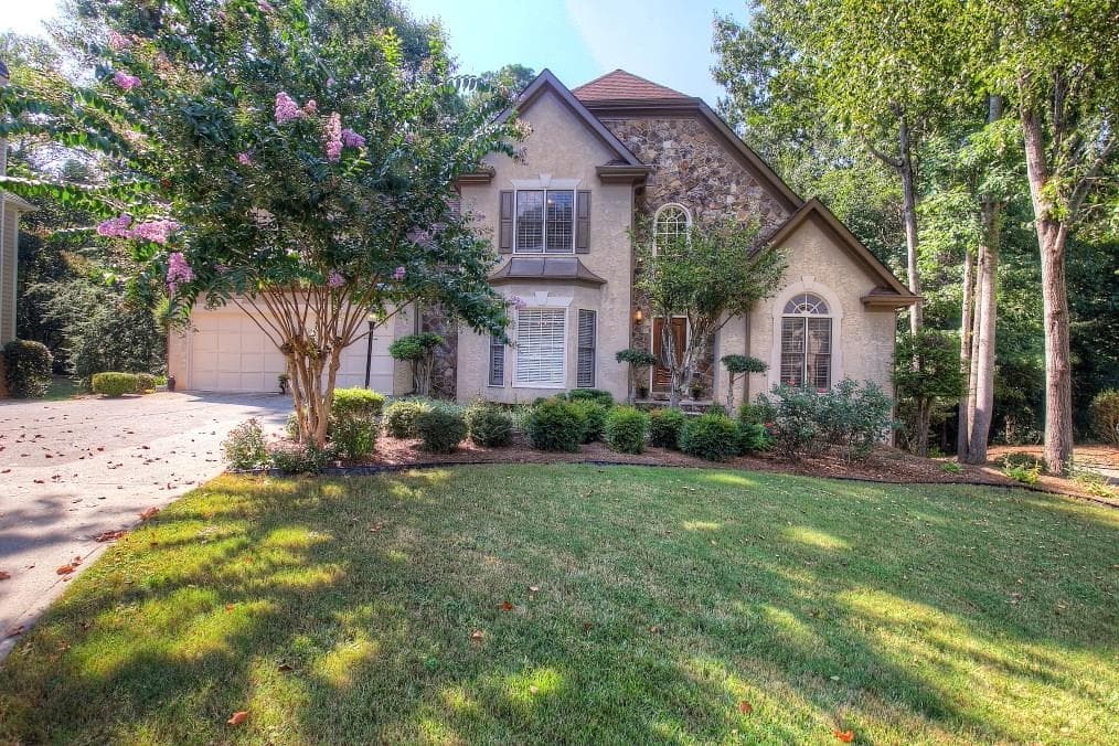 5 bedroom, 5,133 sq ft single family residence sold at 936 Bramble Oak Court, Powder Springs, GA 30127