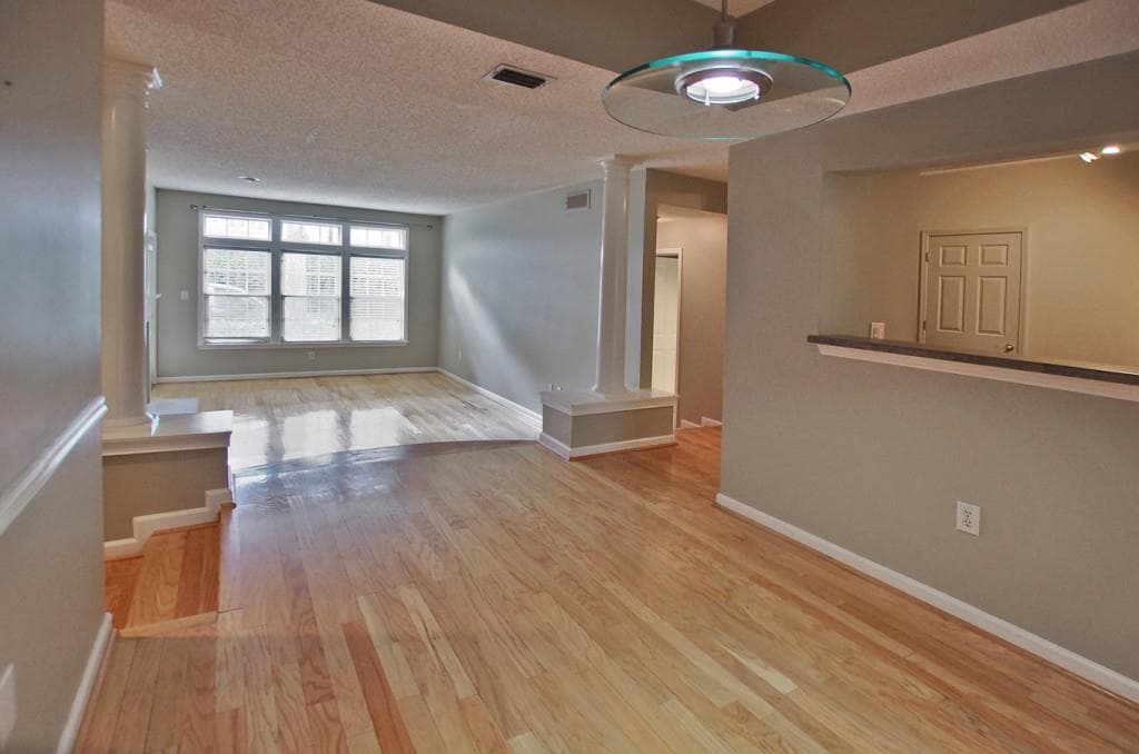 2 bedroom, 1,277 sq ft condominium sold at 220 Renaissance Parkway 1107, Atlanta, GA 30308