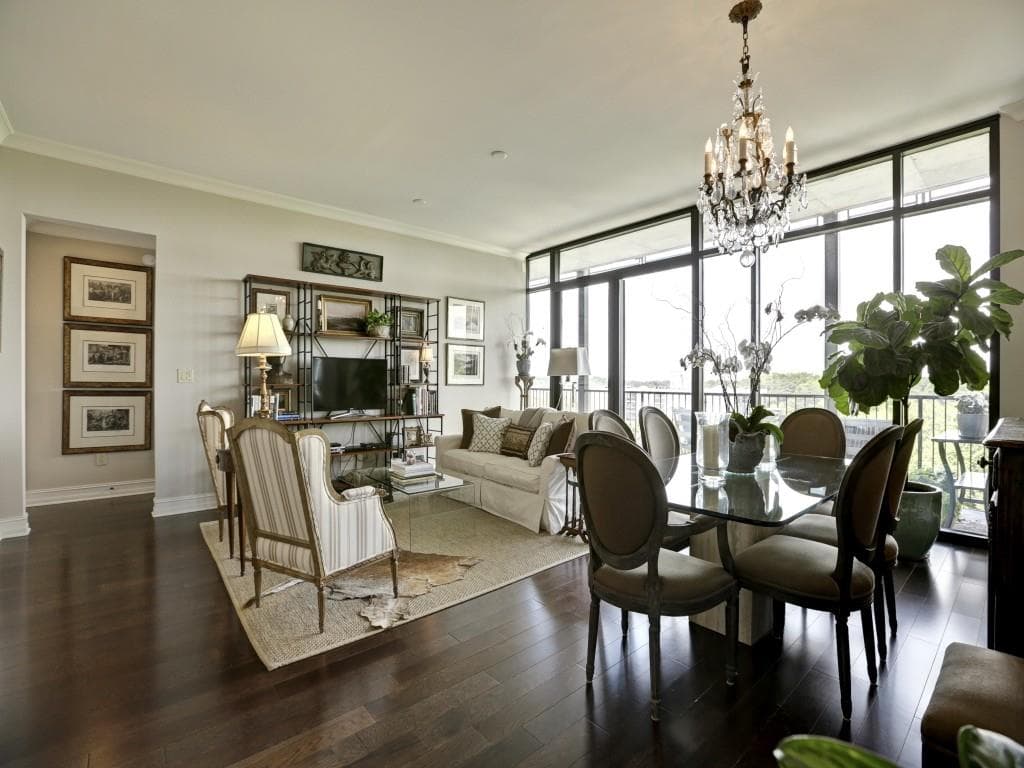 2 bedroom, 1,524 sq ft condominium sold at 2233 Peachtree Road 803, Atlanta, GA 30309