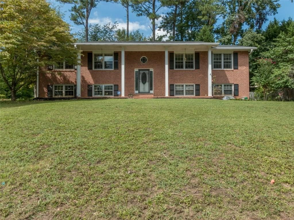 1653 Rex Drive, Marietta, GA 30066 — most recent listing photo