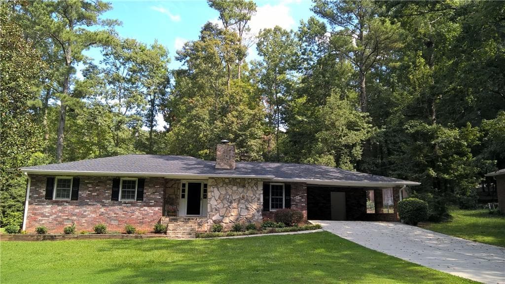 3 bedroom single family residence sold at 203 Jere Drive, Alpharetta, GA 30009