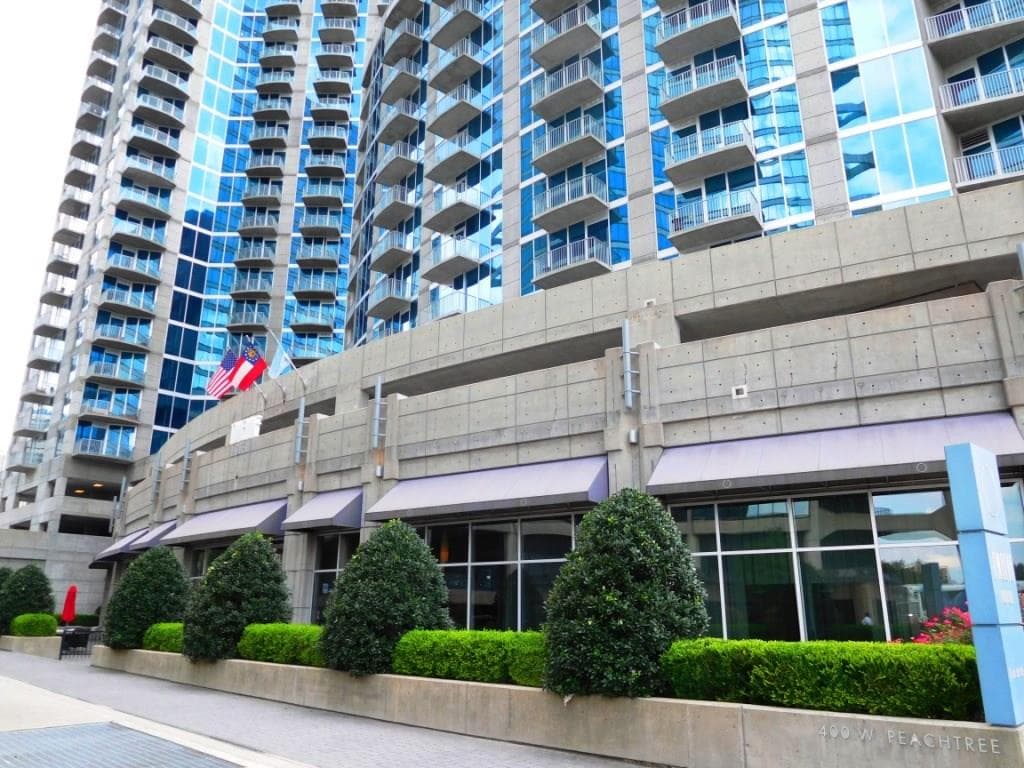 1 bedroom, 729 sq ft condominium sold at 400 W Peachtree Street 3315, Atlanta, GA 30308