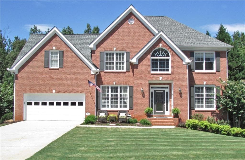 4 bedroom, 2,781 sq ft single family residence sold at 1023 Hawk Creek Trail, Lawrenceville, GA 30043