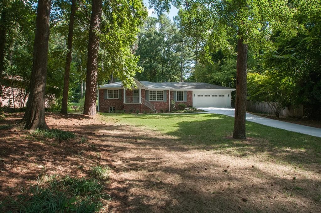 4 bedroom, 2,600 sq ft single family residence sold at 2961 Sylvan Ramble Road, Atlanta, GA 30345