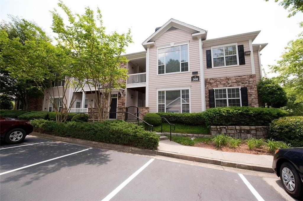 2400 Cumberland Parkway 311, Atlanta, GA 30339 — most recent listing photo