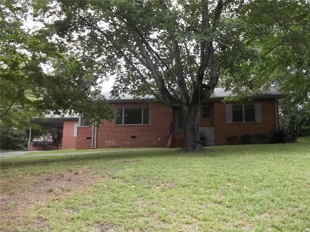 3 bedroom single family residence sold at 969 VIRGINIA Avenue, Gainesville, GA 30501