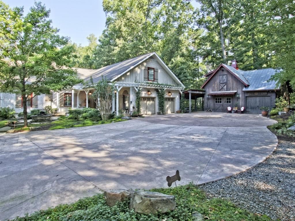 4475 Keheley Drive, Marietta, GA 30066 — most recent listing photo