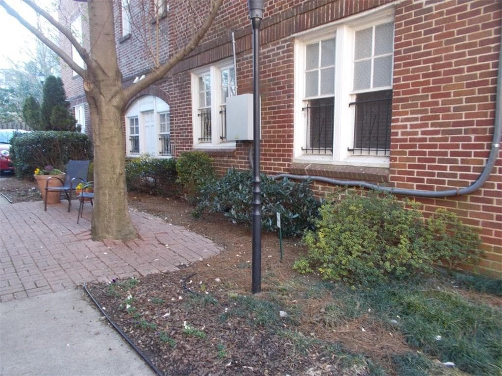 1 bedroom, 900 sq ft condominium sold at 690 Piedmont Avenue 15, Atlanta, GA 30308