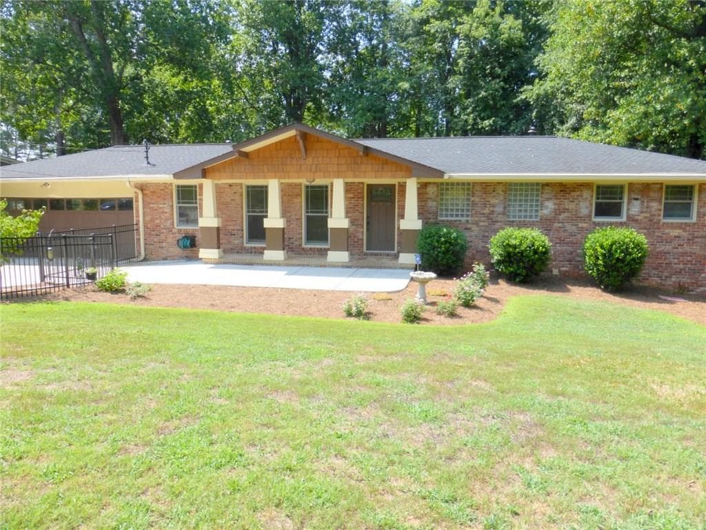 1683 Chateau Drive, Dunwoody, GA 30338 — most recent listing photo