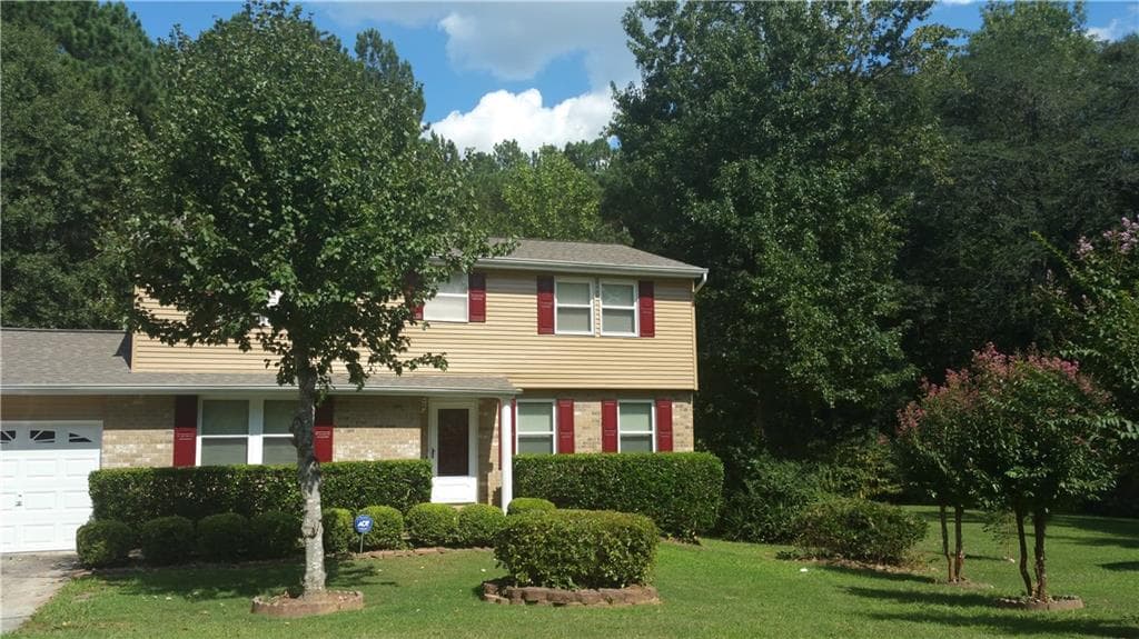 130 Cainwood Court, College Park, GA 30349 — most recent listing photo