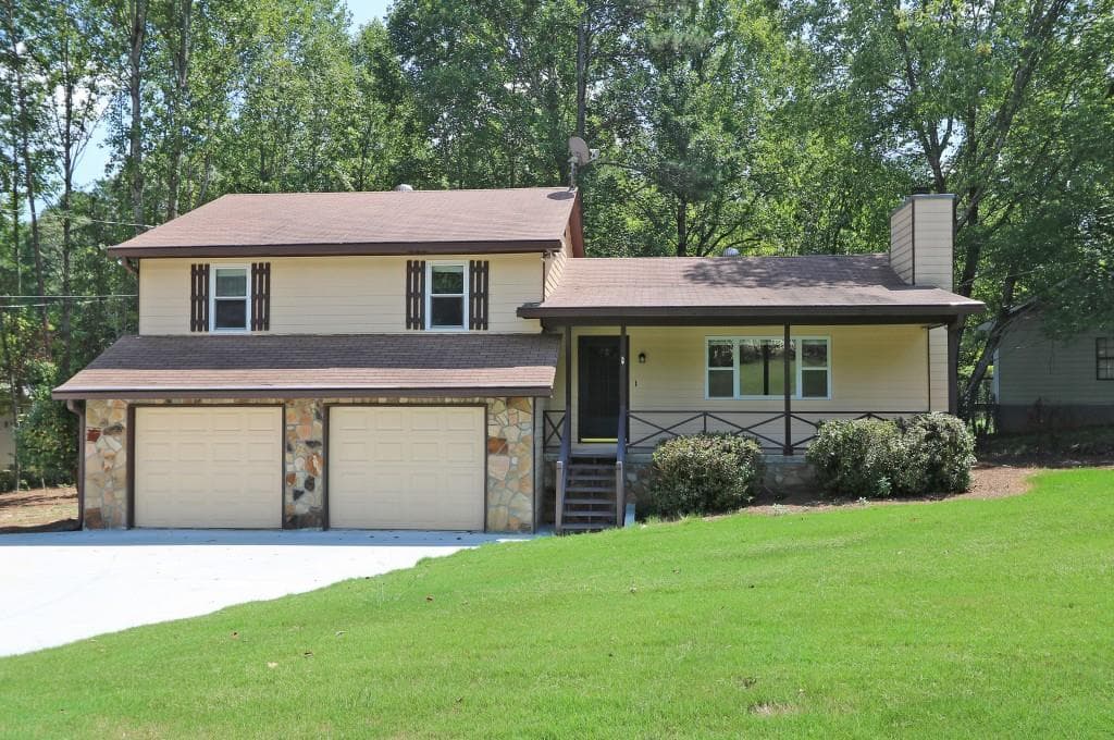 4591 Lost Mountain Drive, Powder Springs, GA 30127 — most recent listing photo
