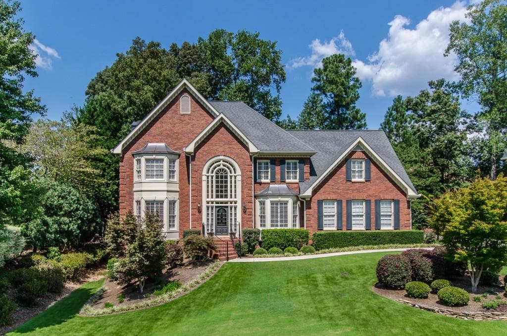 5 bedroom, 5,206 sq ft single family residence sold at 645 Turbridge Court, Alpharetta, GA 30022