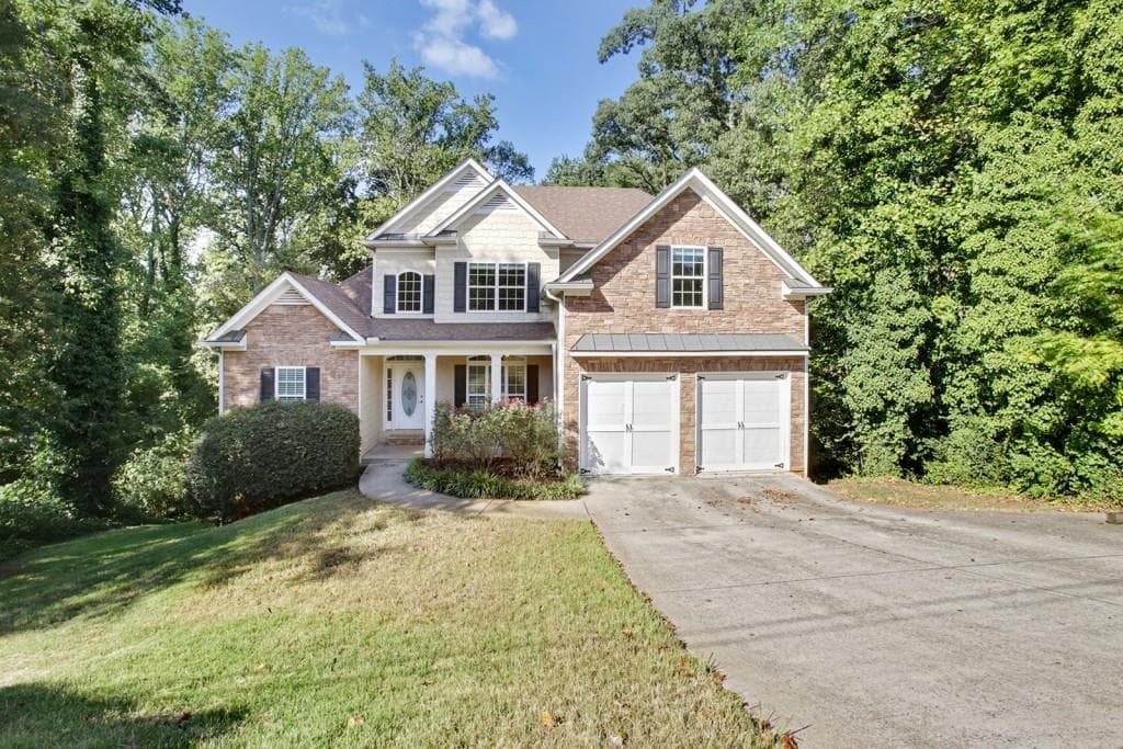 700 Mohawk Drive, Marietta, GA 30060 — most recent listing photo