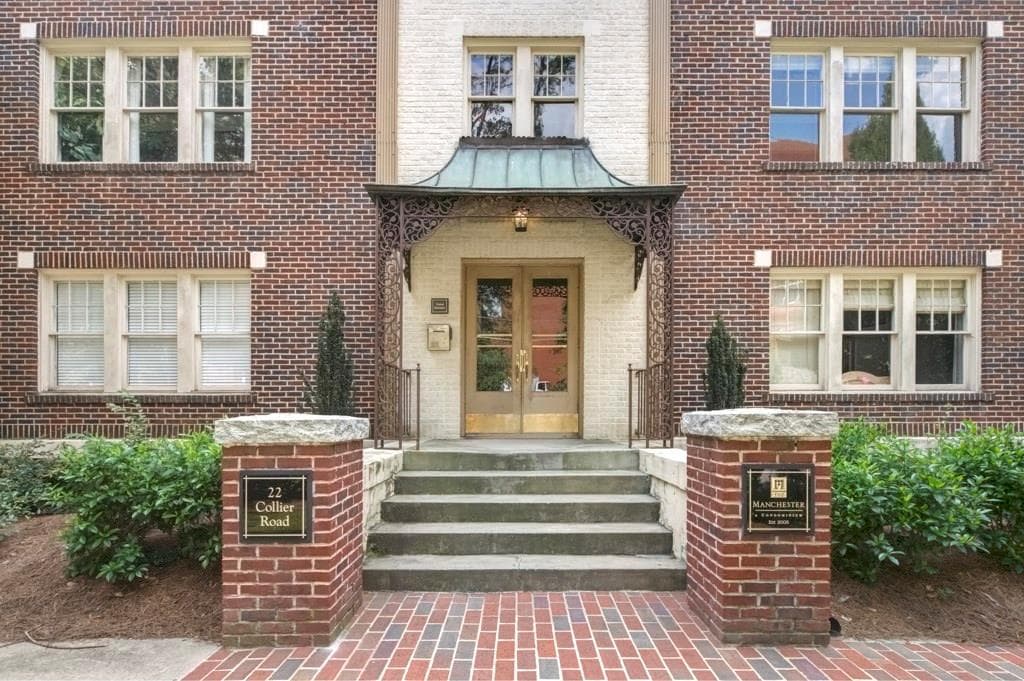 1 bedroom, 990 sq ft condominium sold at 22 Collier Road 4, Atlanta, GA 30309