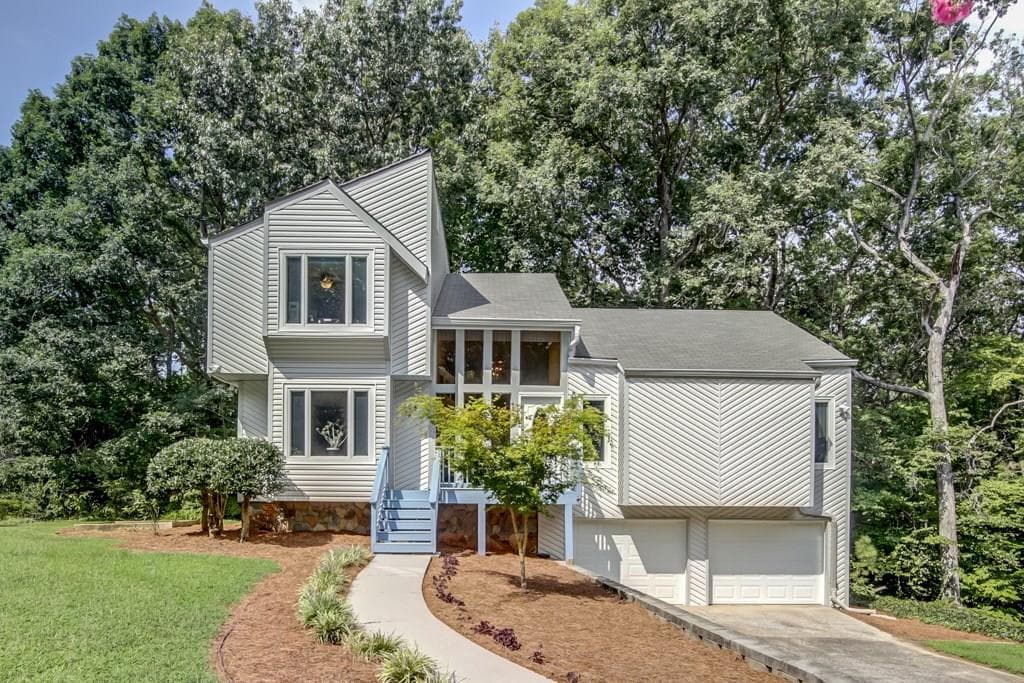 1672 Cedar Cliff Drive, Smyrna, GA 30080 — most recent listing photo