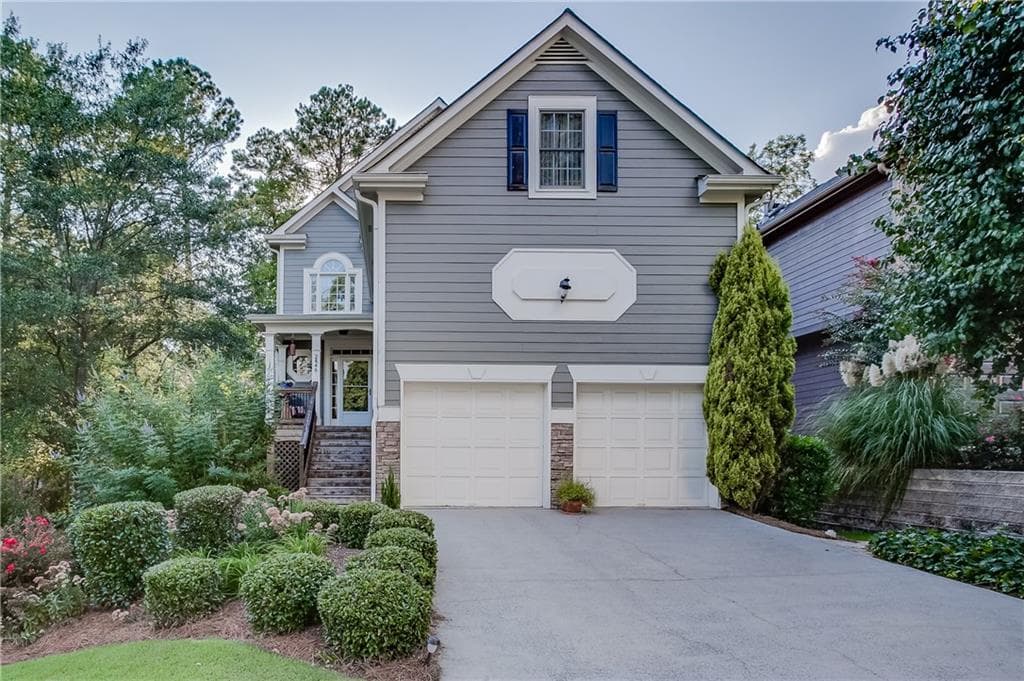 4 bedroom, 2,565 sq ft single family residence sold at 2446 Ellijay Drive, Brookhaven, GA 30319