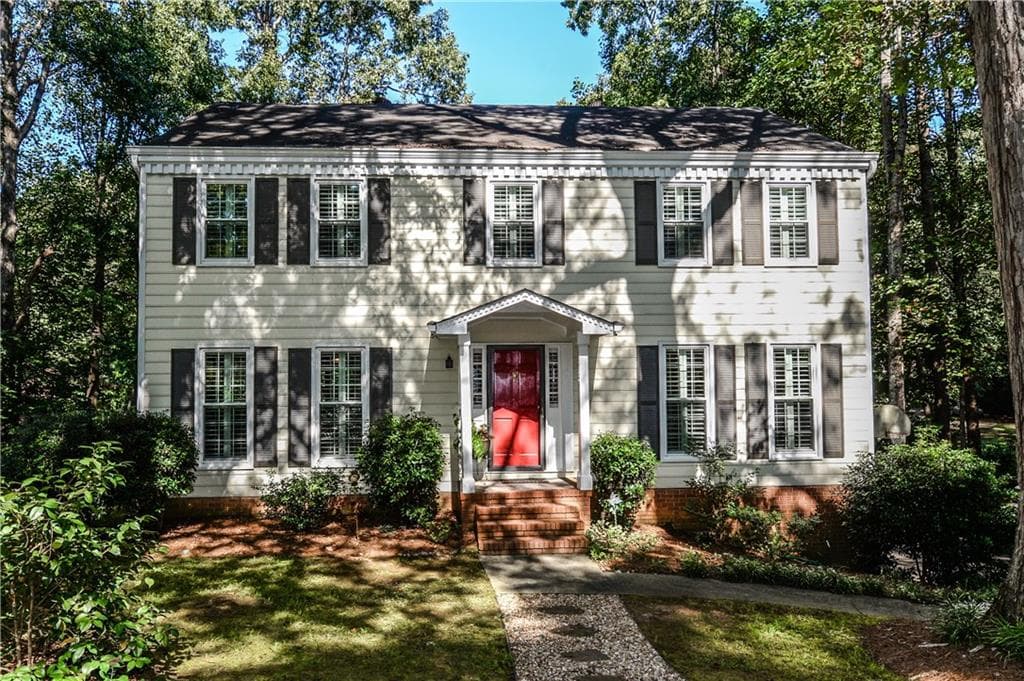 4 bedroom single family residence sold at 1751 cedar cliff Drive, Smyrna, GA 30080