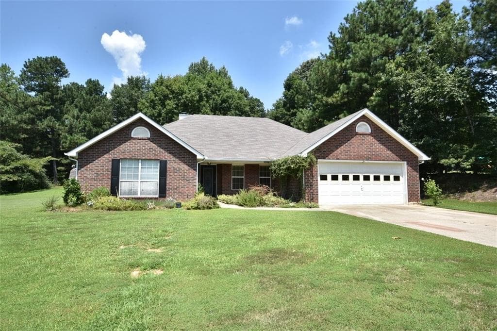 4 bedroom, 2,500 sq ft single family residence sold at 3304 Saddlegate Court, Buford, GA 30519