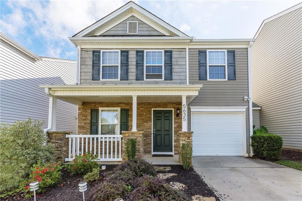 3 bedroom single family residence sold at 5635 Mountain Top Place, Cumming, GA 30041