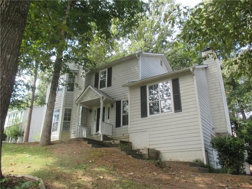 557 Old Friar Tuck Lane, Stone Mountain, GA 30087 — most recent listing photo