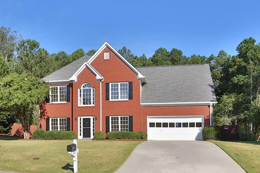 4 bedroom, 2,200 sq ft single family residence sold at 3289 Brooksong Way, Dacula, GA 30019