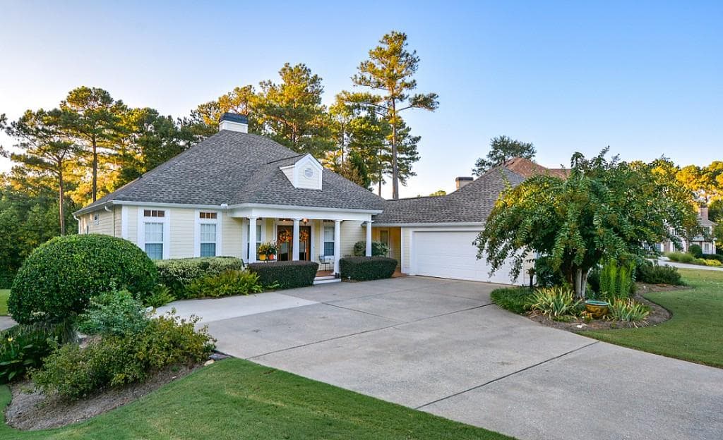4 bedroom, 3,360 sq ft single family residence sold at 102 Birchwood Pass, Canton, GA 30114