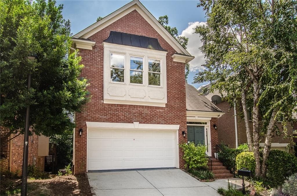 5 bedroom, 4,334 sq ft single family residence sold at 2522 Manor Walk, Decatur, GA 30030