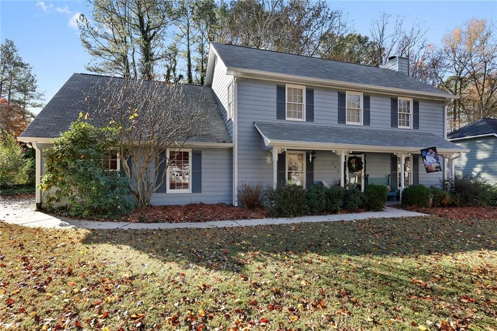 3 bedroom, 2,045 sq ft single family residence sold at 2401 Southern Oak Drive, Marietta, GA 30064