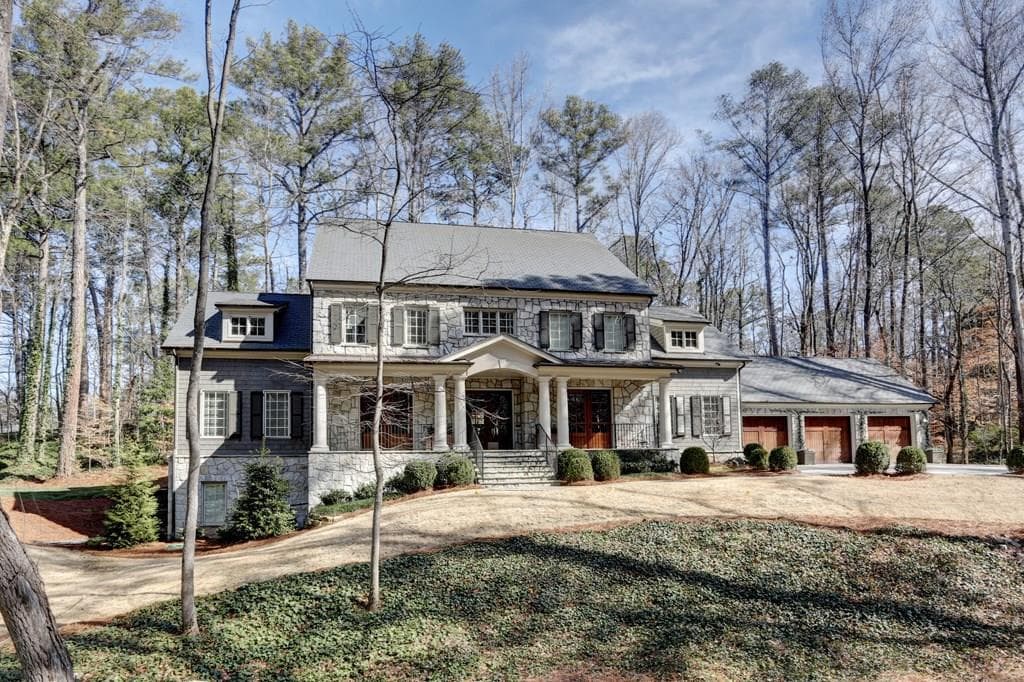 6 bedroom, 5,764 sq ft single family residence sold at 4369 Sentinel View, Atlanta, GA 30327