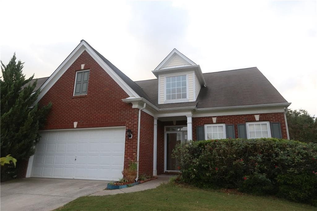 3 bedroom, 2,237 sq ft single family residence sold at 13347 Region Trace, Alpharetta, GA 30004